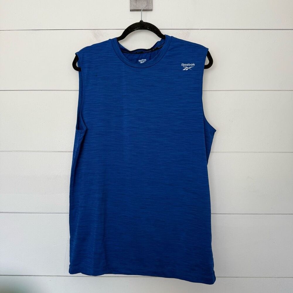 Reebok Men’s Medium Blue Tank Top Workout Top